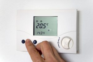 Baja el termostato - 10 consejos para ahorrar energía en invierno