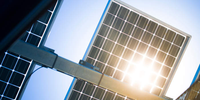 ¿Qué usan los paneles solares para generar electricidad: luz o calor?